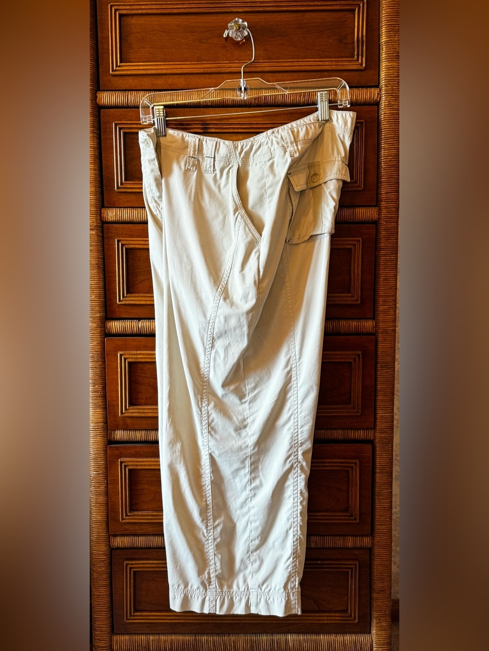 Title Nine Women’s Cropped Cargo Pants - Ivory Sz 8